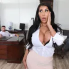 August Taylor in 'Secretaries'