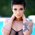 Brooklyn Gray in 'Throat Challenge'