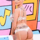 Joslyn James in 'Big Anal Booties 02'
