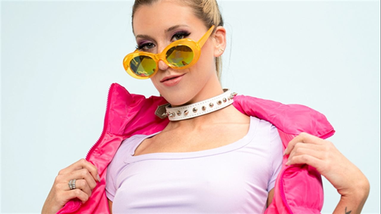 Hookup Hotshot: E-Girls 17