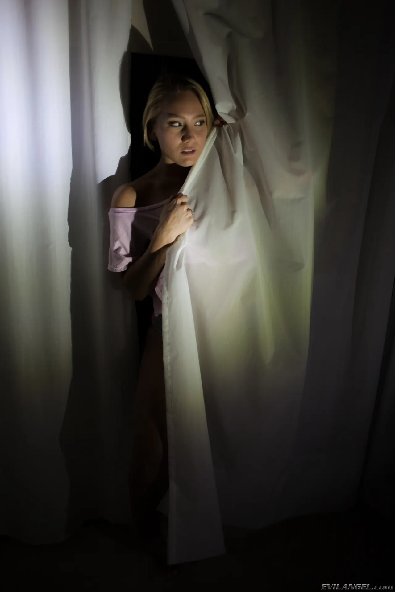 AJ Applegate - Maltratado 6 | Picture (12)