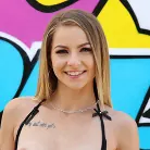 Alana Summers in 'Full Anal Service 04'