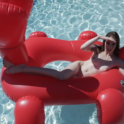Summer Sluts