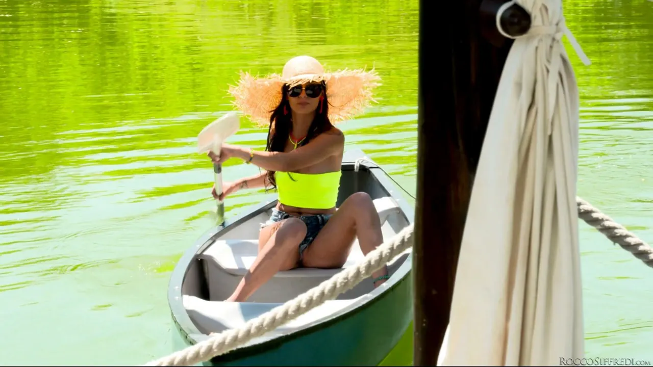 Freya Dee - El doble problema de Rocco 5 | Picture (1)