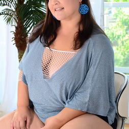 Evil BBW Gold