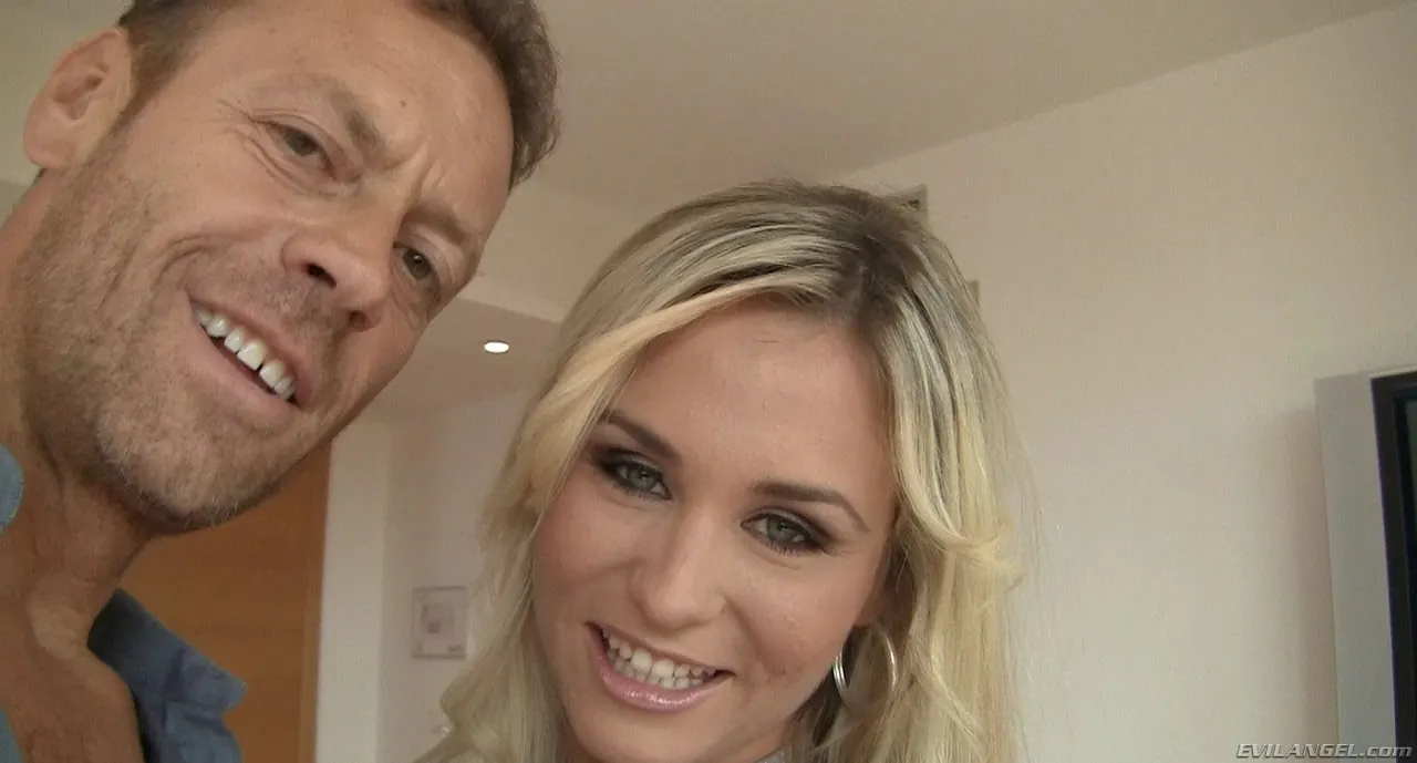 Laura B - Rocco's POV 11 | Picture (1)