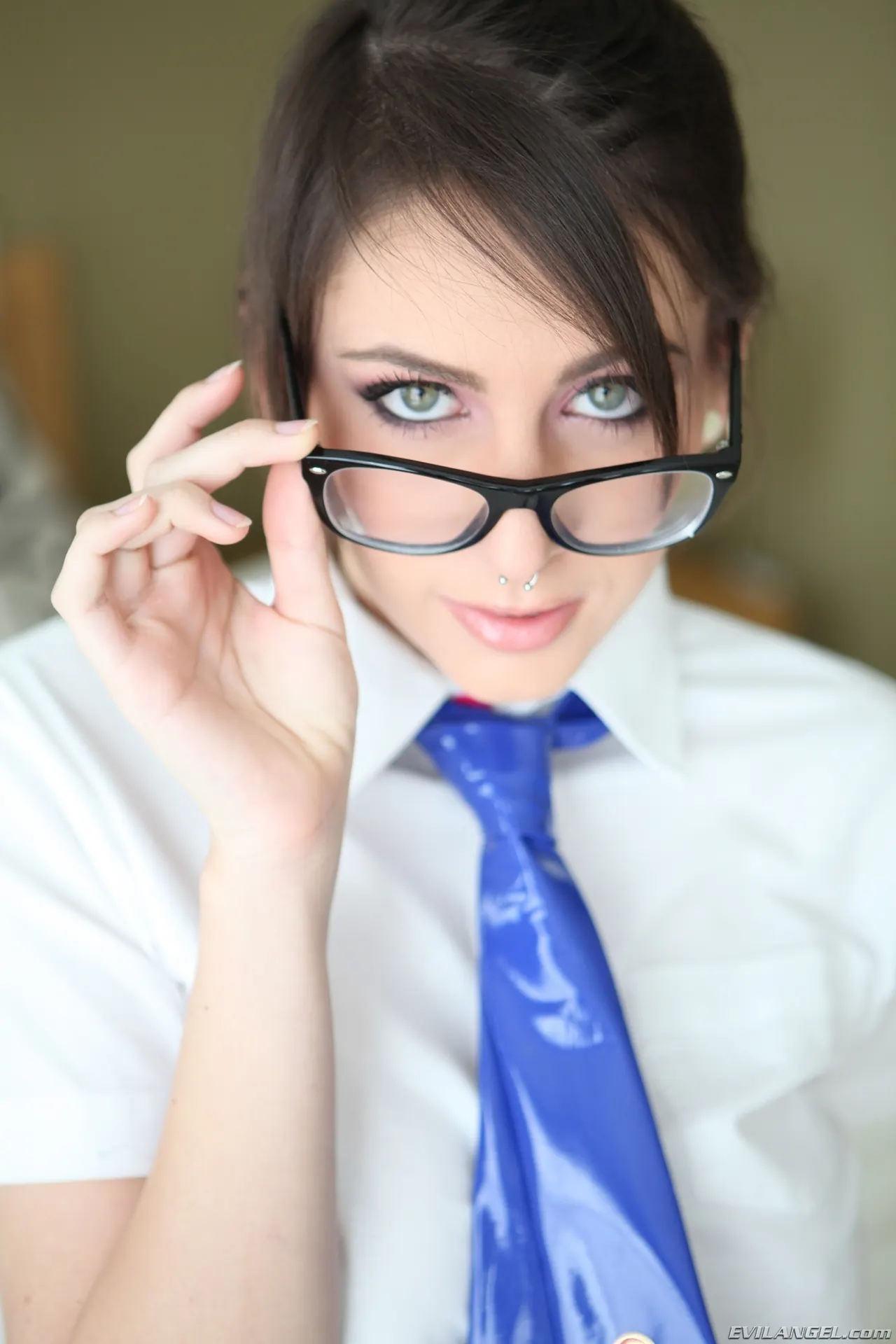 Luna Kitsuen - Reflejo nauseoso | Picture (11)