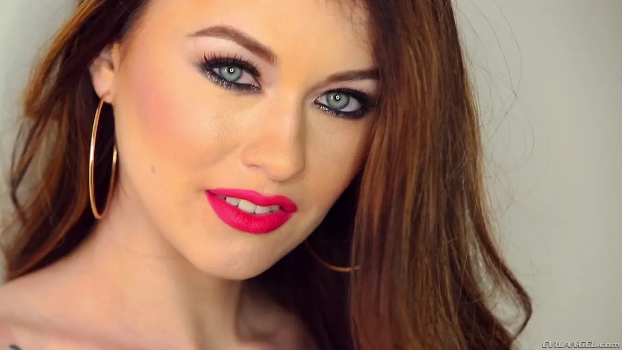 Misha Cross - Sloppy Head 6 | Picture (3)