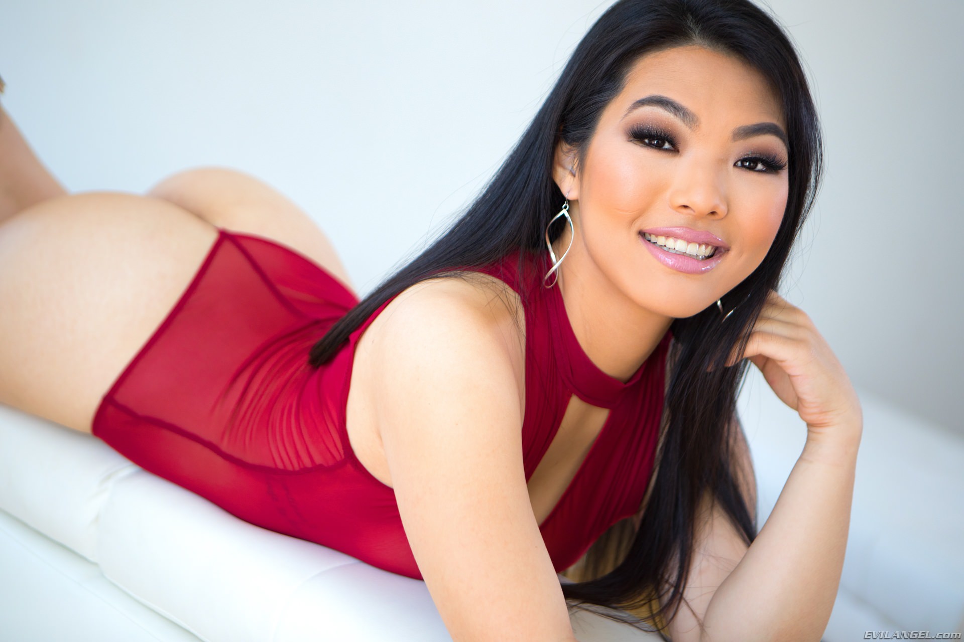 Asian Fuck Faces 4
