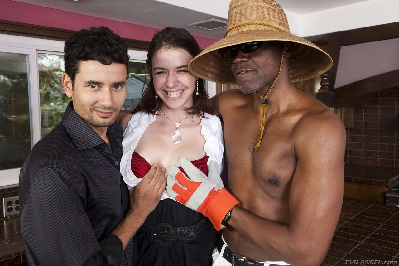 Nicole Rider - Cornudo malvado 5 | Picture (17)