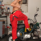 Samantha Jolie in 'Perry Vision 4'