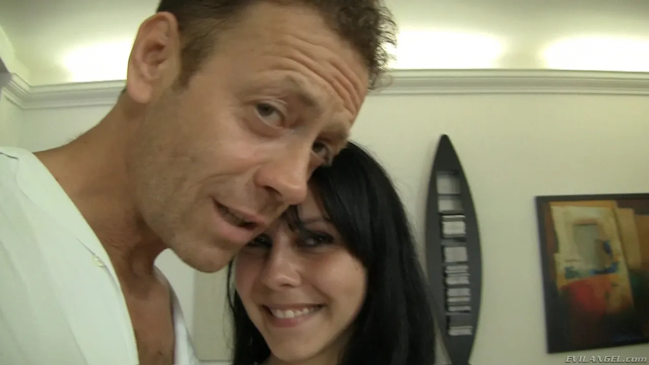 Viki D - Rocco's POV 17 | Picture (2)