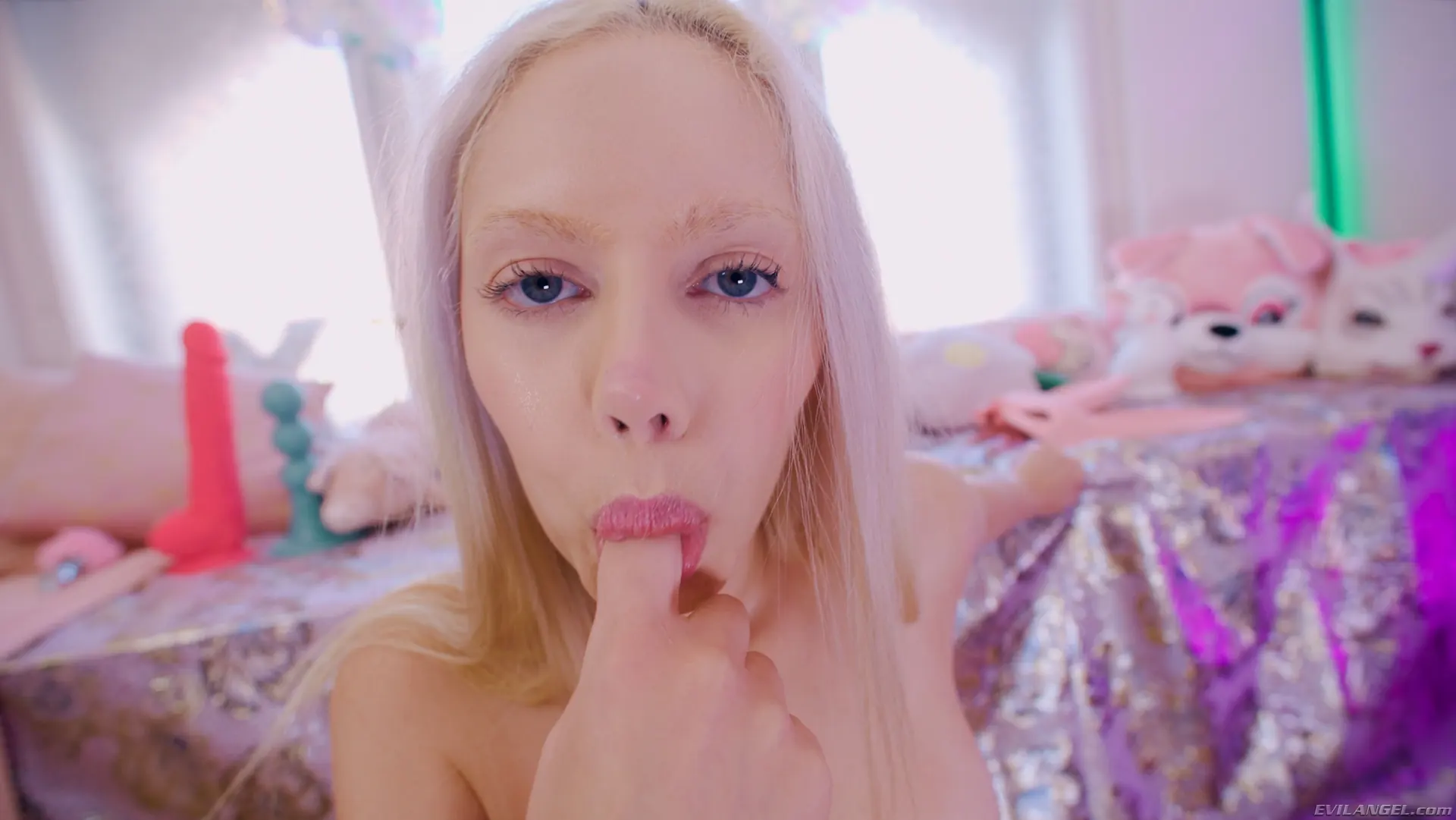 Vivian Lola - One And Done | Picture (15)